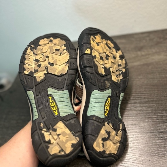 Keen Newport H2 Sandals Womens Size 10 Brown and teal - Picture 7 of 10